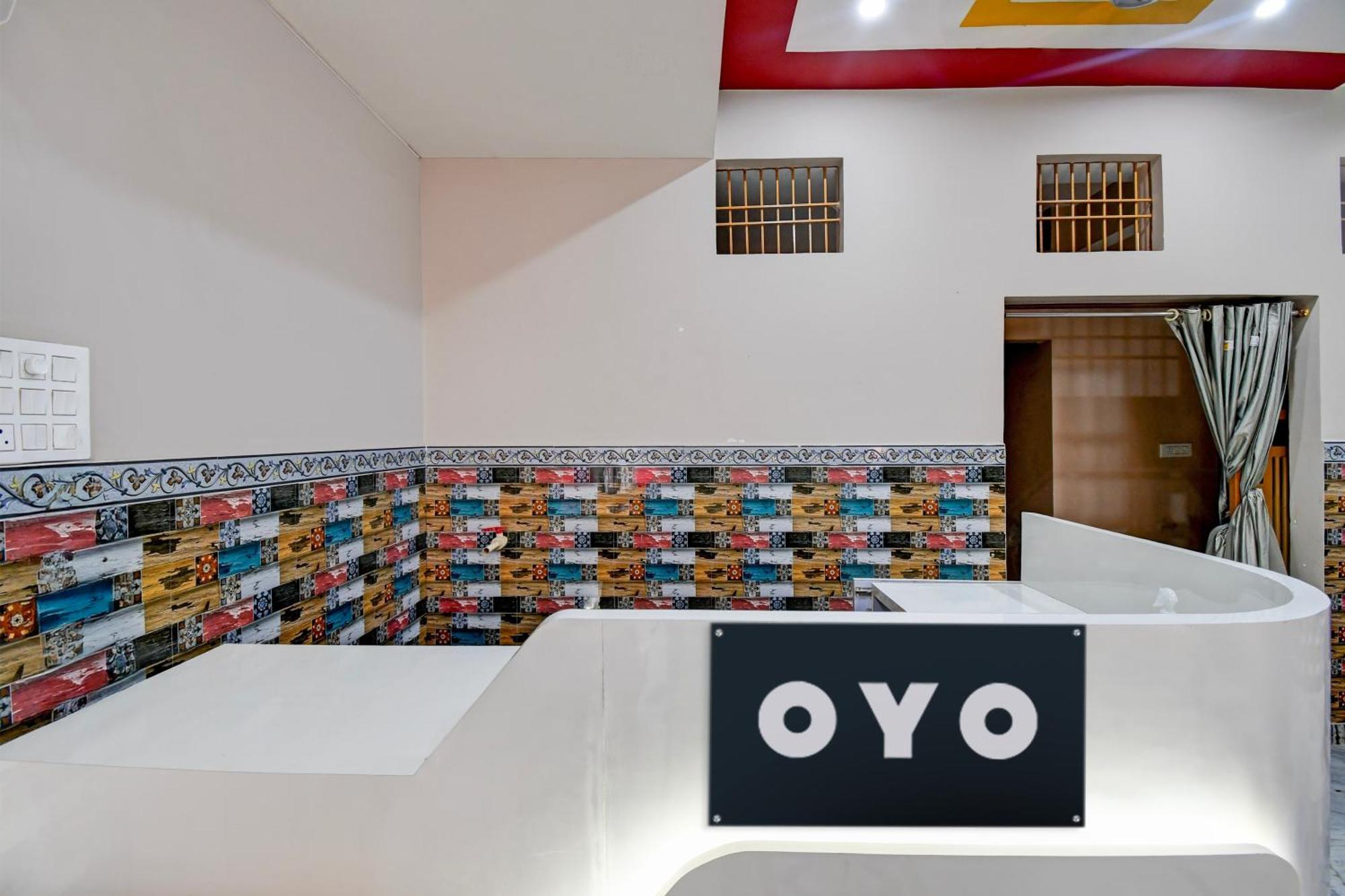 Hotel O The Lavish Landmark Danapur Ngoại thất bức ảnh